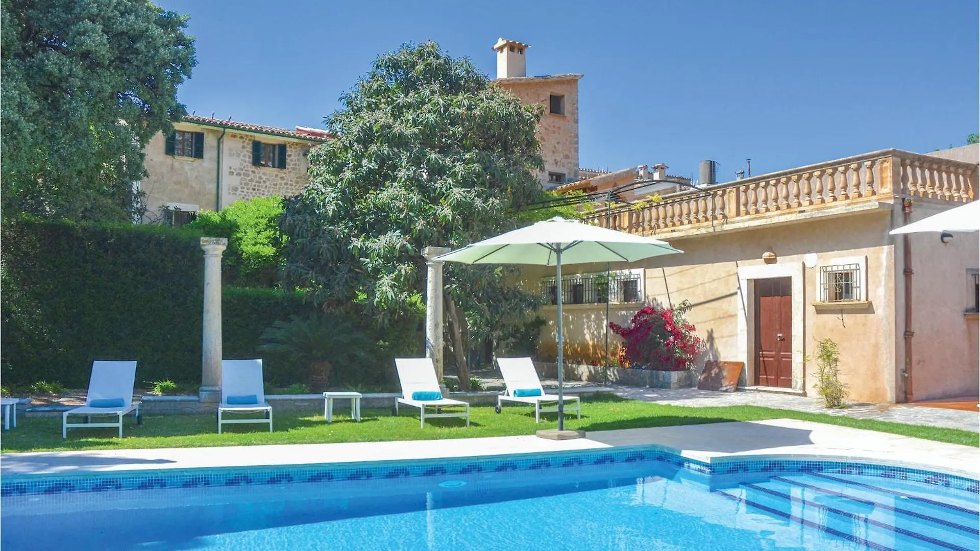 Awesome Home In Soller With Outdoor Swimming Pool