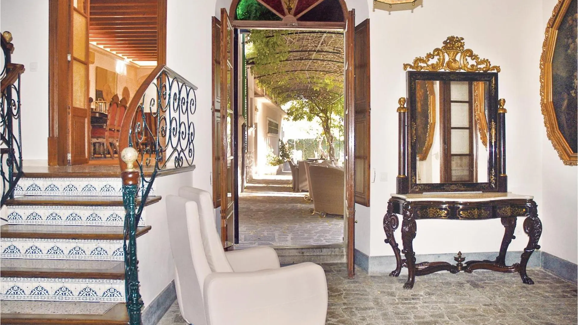 Awesome Home In Soller With Outdoor Swimming Pool