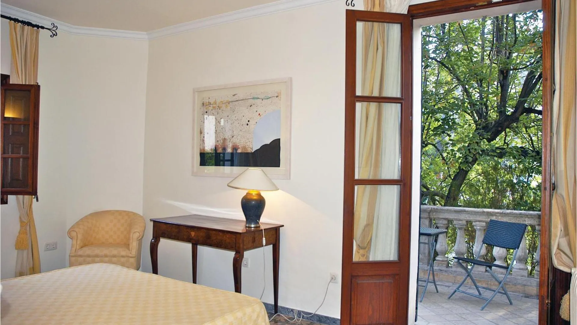 Awesome Home In Soller With Outdoor Swimming Pool