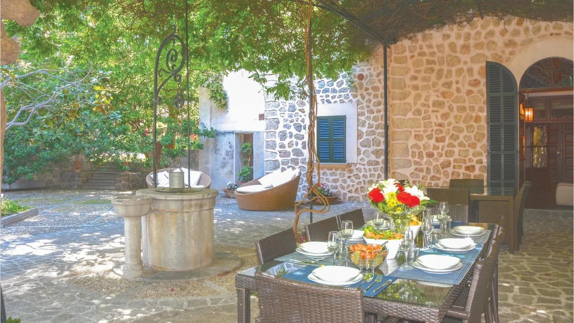 Awesome Home In Soller With Outdoor Swimming Pool